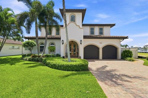 11220 8th St E, Treasure Island, FL, 33706-1106 | Card Image