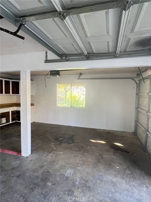 22331 Bogie St, Tehachapi, CA, 93561-8205 | Card Image
