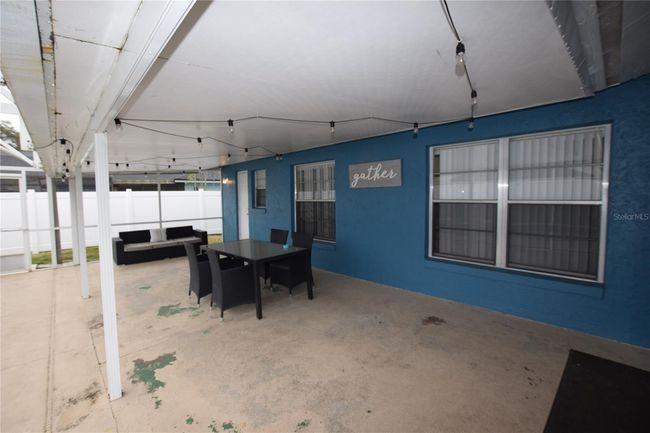 1090 Jason Ridge Ct, House other with 3 bedrooms, 2 bathrooms and null parking in Kissimmee FL | Image 8
