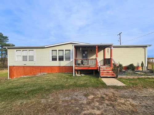 11397 Farrand Rd, Otisville, MI, 48463-9753 | Card Image