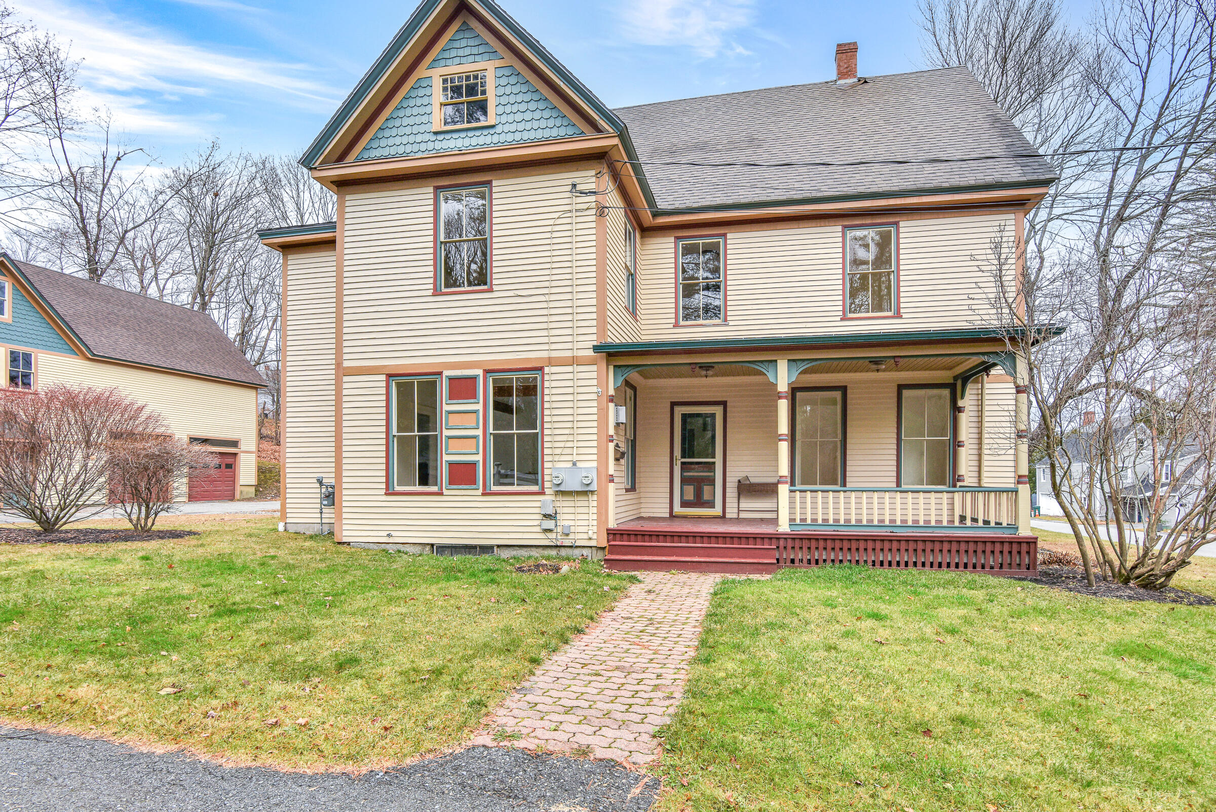 Summer St, Hallowell, ME 04347
