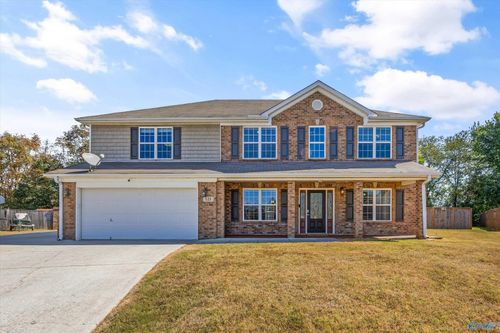 123 Upland Cir, Toney, AL, 35773-9289 | Card Image