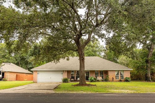 6910 Calle De Caballero, Navarre, FL, 32566-8944 | Card Image