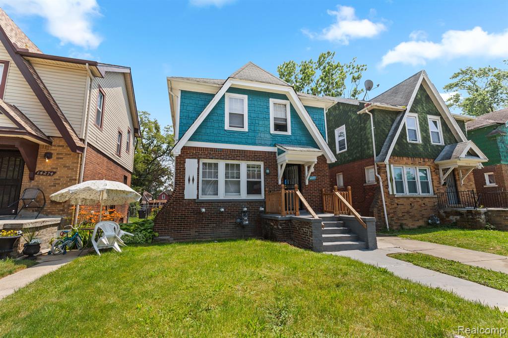 Roselawn St, Detroit, MI 48238