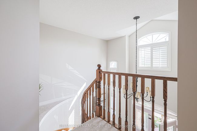 2381 Grand Oak Trail, House other with 4 bedrooms, 4 bathrooms and 2 parking in Oakville ON | Image 15