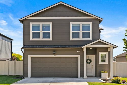 5517 W Youngstown Ln, Spokane, WA, 99208-4579 | Card Image