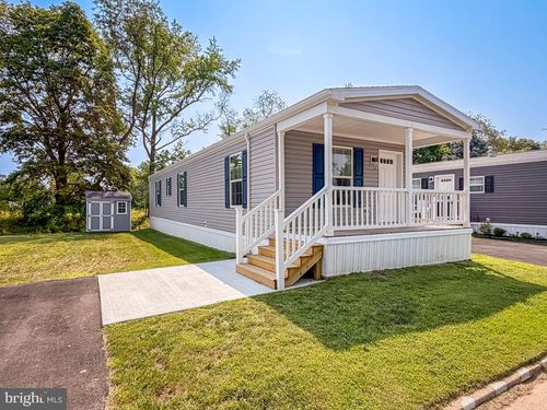 5128 Gowan Dr, MORRISVILLE, PA, 19067-5185 | Card Image