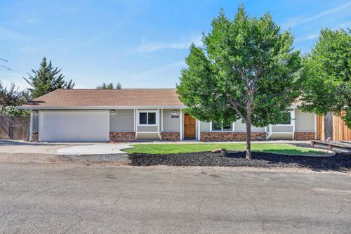 3609 Eagle View Dr, Cameron Park, CA, 95682-8614 | Card Image