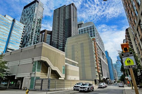 1215-121 St Patrick St, Toronto, ON, M5T0B8 | Card Image