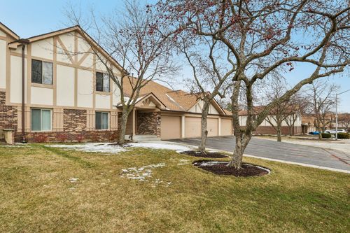 2b-1200 Knottingham Ct, Schaumburg, IL, 60193-4819 | Card Image