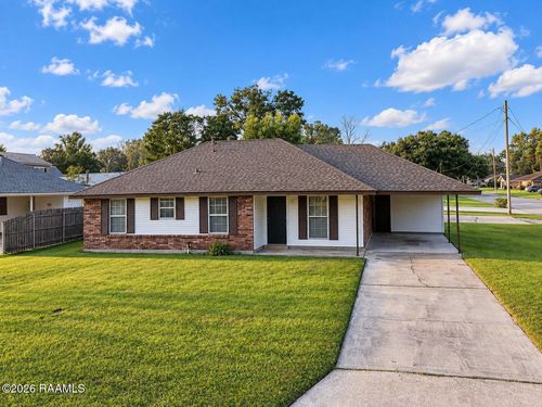 600 E Santa Clara St, New Iberia, LA, 70563-1140 | Card Image