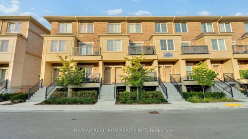 4-470 Beresford Path, Oshawa, ON, L1H0B2 | Card Image