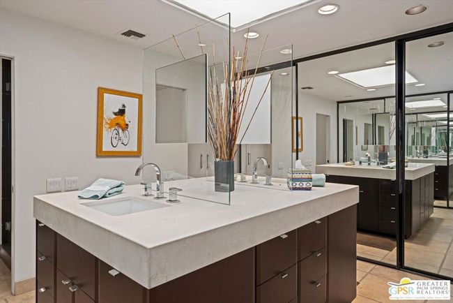 630 Hospitality Dr, Condo with 3 bedrooms, 3 bathrooms and 2 parking in Rancho Mirage CA | Image 44