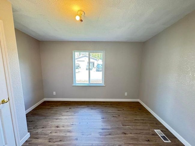 106 B B South Ave, House other with 3 bedrooms, 2 bathrooms and null parking in Metaline Falls WA | Image 20