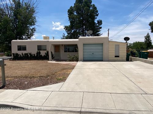 1200 Parkland Dr, Aztec, NM, 87410-2523 | Card Image