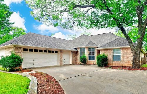 5522 Wedgefield Rd, Granbury, TX, 76049-4411 | Card Image