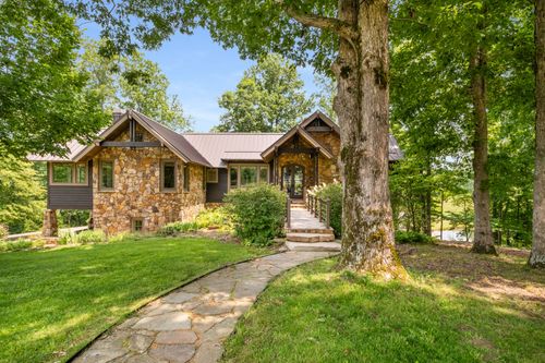 7909 Shoals Branch Rd, Primm Springs, TN, 38476-9641 | Card Image