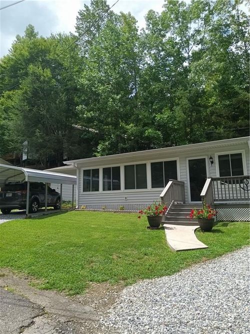 207 Canyon Pass, Cleveland, GA, 30528-1759 | Card Image