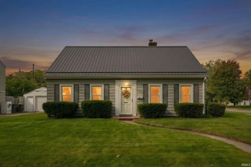 2302 Wawonaissa Trl, Fort Wayne, IN, 46809-1451 | Card Image