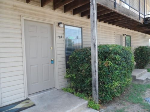 2a-1901 E Lindsey St, Norman, OK, 73071-1864 | Card Image