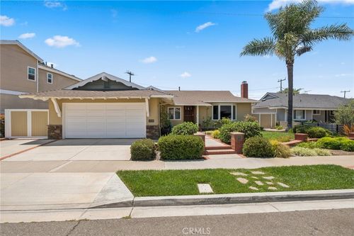 929 Junipero Dr, Costa Mesa, CA, 92626-5824 | Card Image