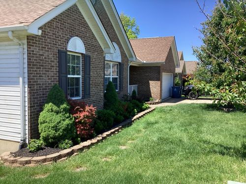 331 Harvest Way, Crittenden, KY, 41030-8732 | Card Image