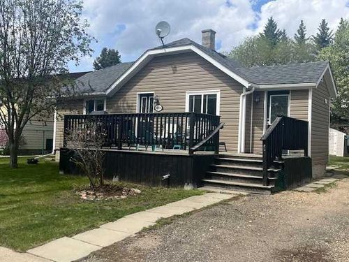 4914 52 Ave, Rimbey, AB, T0C0C2 | Card Image