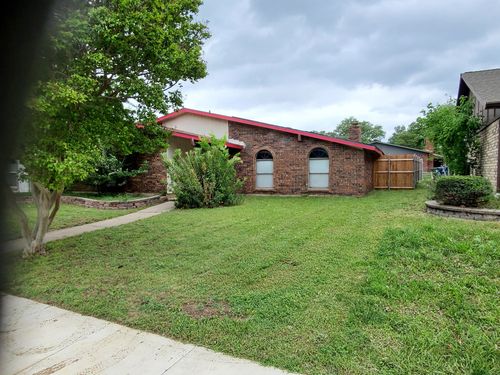 5220 Pruitt Dr, The Colony, TX, 75056-1204 | Card Image