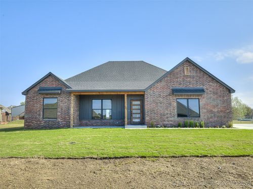 141 E 498 Circle, Pryor, OK, 74361 | Card Image