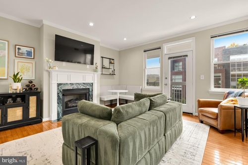apt-436-2004 11th St Nw, WASHINGTON, DC, 20001-4053 | Card Image
