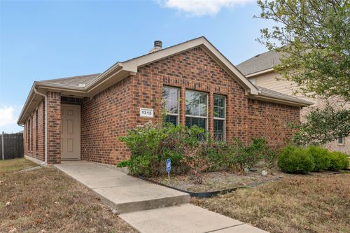 1313 Honeywood Ln, Royse City, TX, 75189-8138 | Card Image