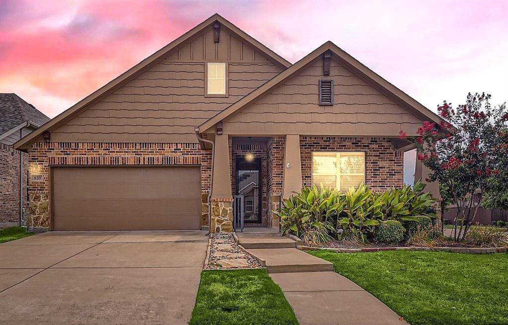 Hayden Ln, Savannah, TX 76227