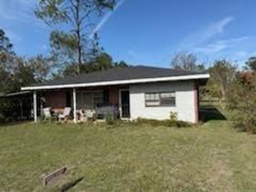 300 W 13th St, Donalsonville, GA, 39845-1822 | Card Image