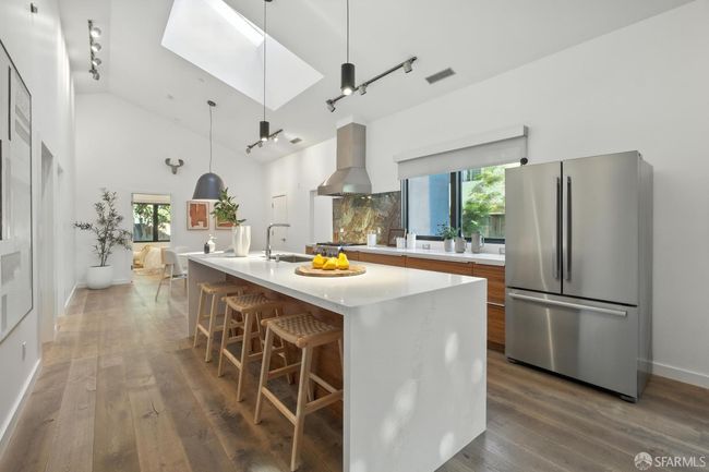 206 Donohoe St, House other with 3 bedrooms, 3 bathrooms and 3 parking in East Palo Alto CA | Image 9