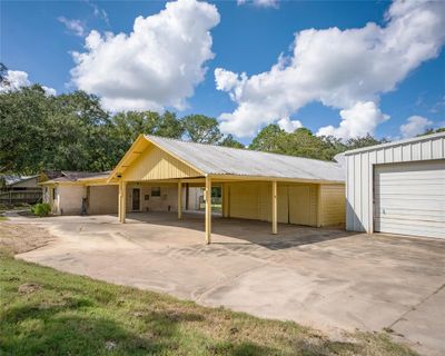 Carport, Garage, & Barn | Image 2