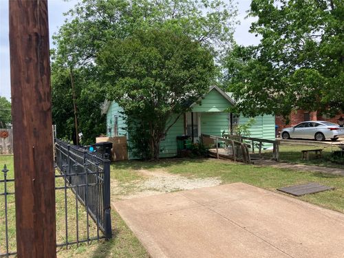 5930 Bonnell Ave, Fort Worth, TX, 76107-6623 | Card Image