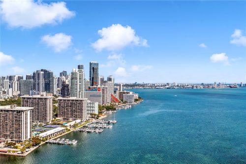 apt-77-2201 Brickell Ave, Miami, FL, 33129-2134 | Card Image