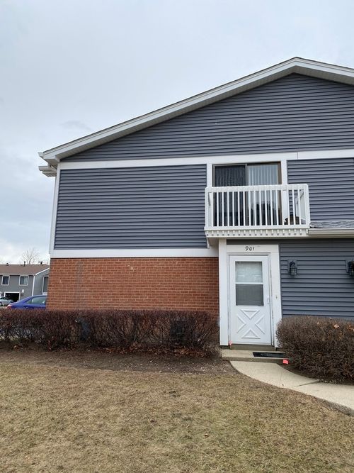 901 Van Buren Ct, Vernon Hills, IL, 60061-1356 | Card Image