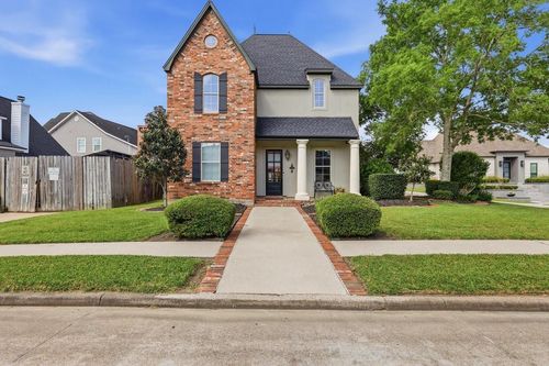 1831 Silkwood Cir, Port Neches, TX, 77651-2114 | Card Image