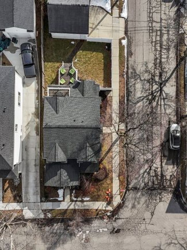 Aerial View of Home | Image 23