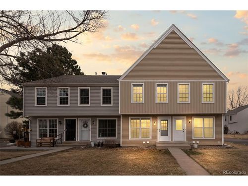 3135 S Estes St, Lakewood, CO, 80227-4688 | Card Image