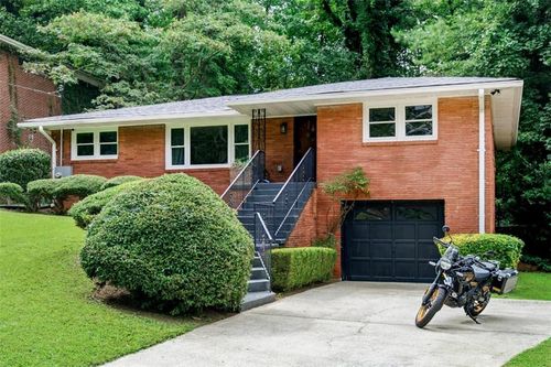 3028 Baker Ridge Dr Nw, ATLANTA, GA, 30318-7139 | Card Image