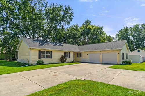 476 Lasalle Dr, Somonauk, IL, 60552-9503 | Card Image