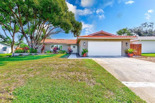 520 Plover Place, Palm Harbor, FL, 34683 | Card Image