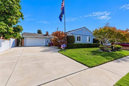16430 Woodruff St, Westminster, CA, 92683-7822 | Card Image