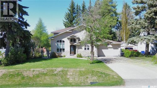 3150 Caen St, Saskatoon, SK, S7M3N5 | Card Image
