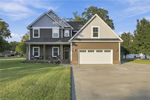 101 E Robin Ct, South Mills, NC, 27976-9447 | Card Image