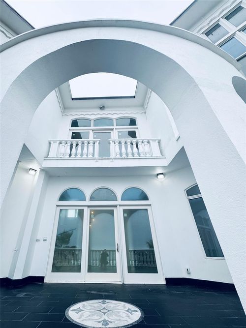 17009 San Luis Pass Rd, Galveston, TX, 77554 | Card Image