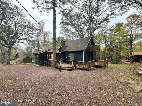 8 Buttonwood Rd, Lake Harmony, PA, 18624 | Card Image