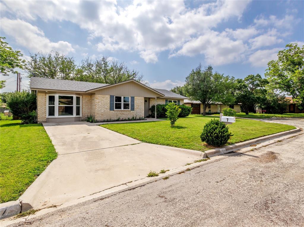 Durango Ct, Brownwood, TX 76801
